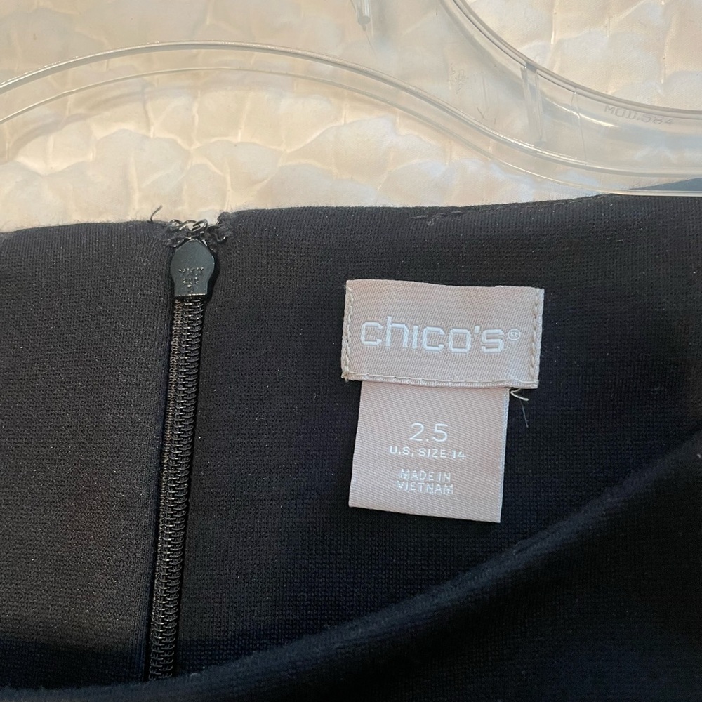 Chico's Black 3/4 Flared Sleeve Mini Dress size 24 - Picture 2 of 6